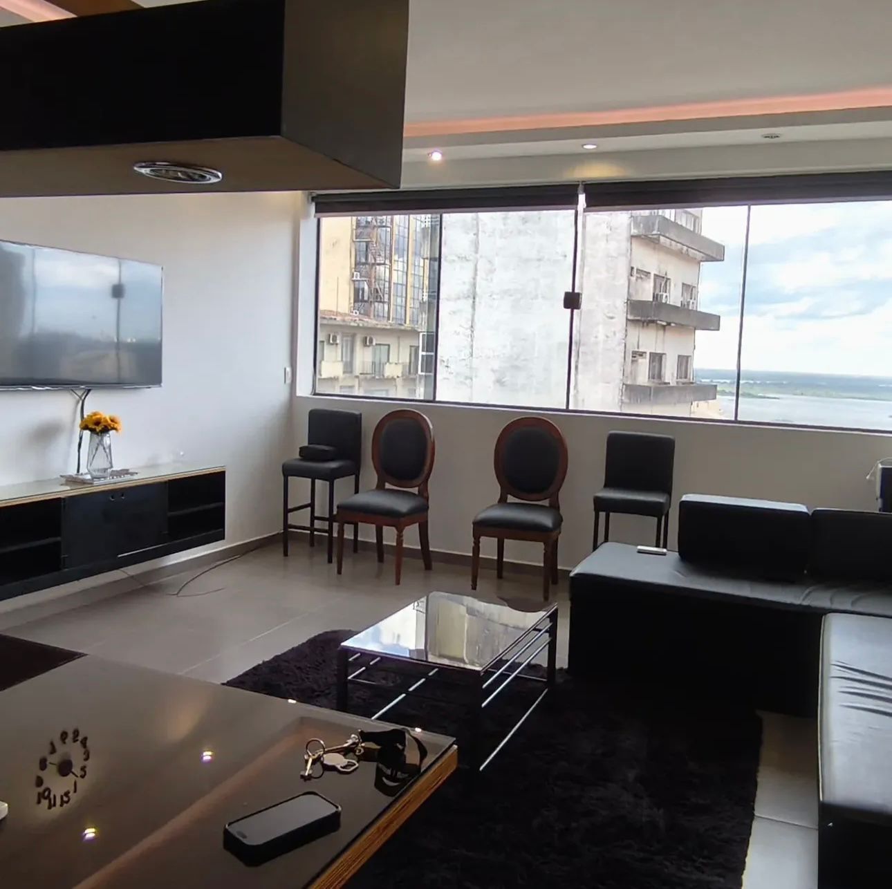 Vendo Departamento Totalmente Amoblado En El Centro De Asunción