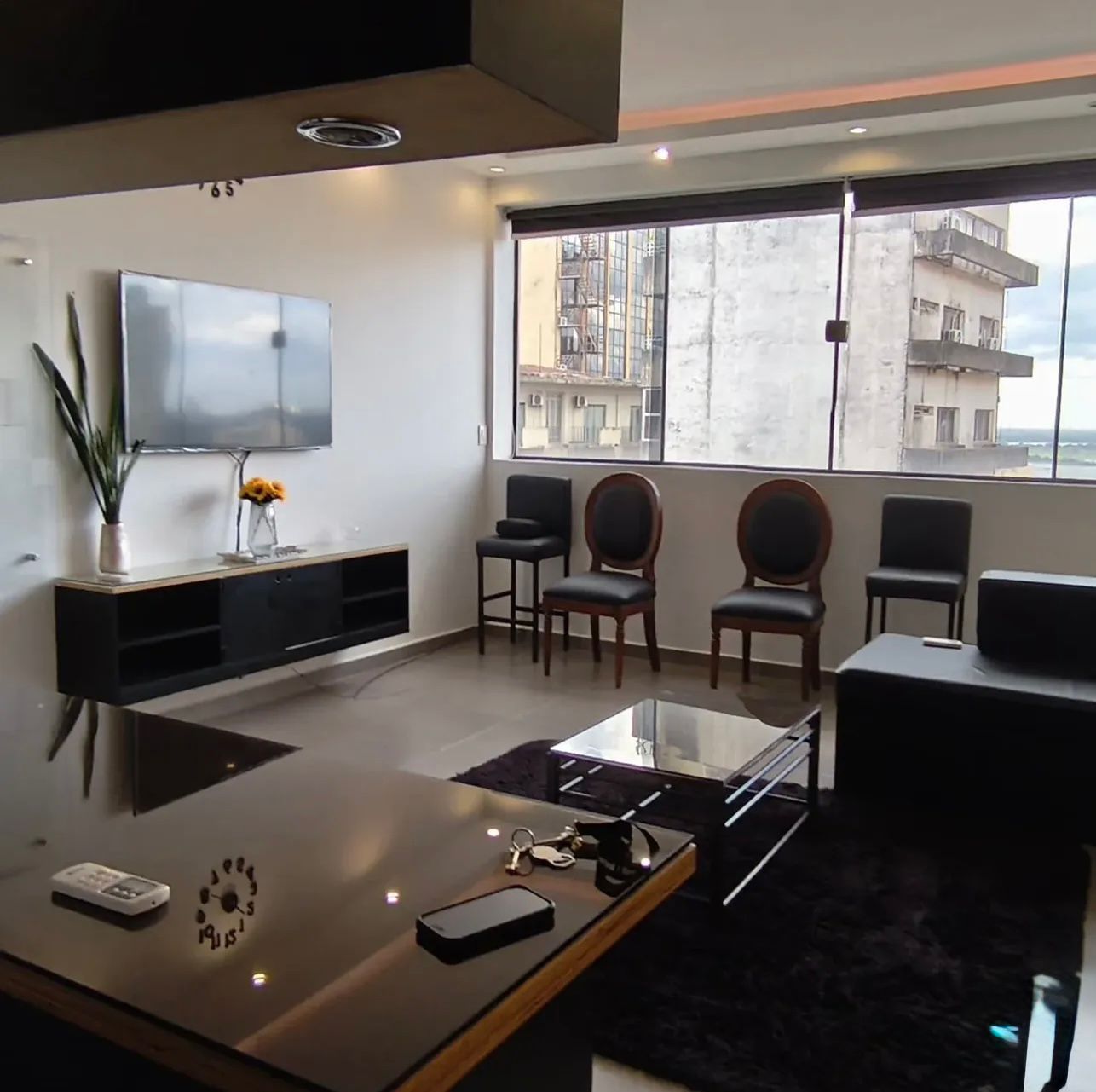 Vendo Departamento Totalmente Amoblado En El Centro De Asunción